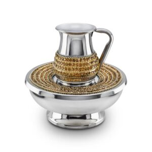Maim ajaronim diseño diamantes dorado
